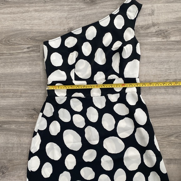 Truth and Fable one shoulder maxi dress size M/NWT/black & white. Side zipper - Picture 9 of 15